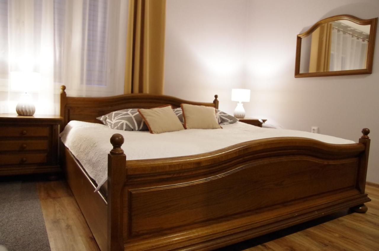 Apartament Krolewski Wałcz エクステリア 写真