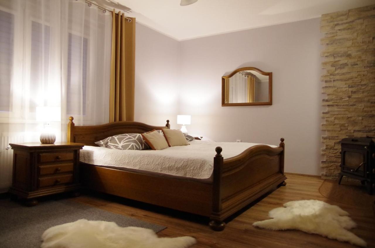 Apartament Krolewski Wałcz エクステリア 写真